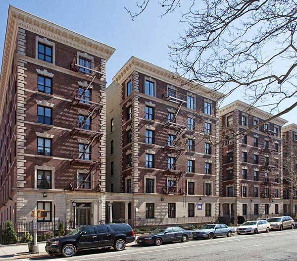 properties_condo_centralparkplaza